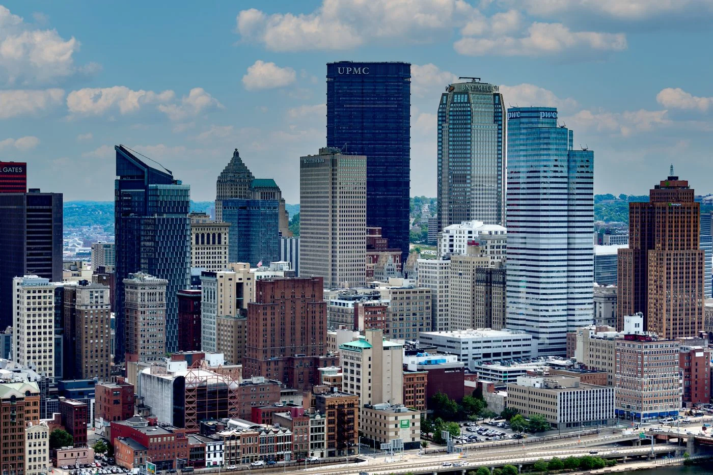 Pittsburgh downtown skyline and river